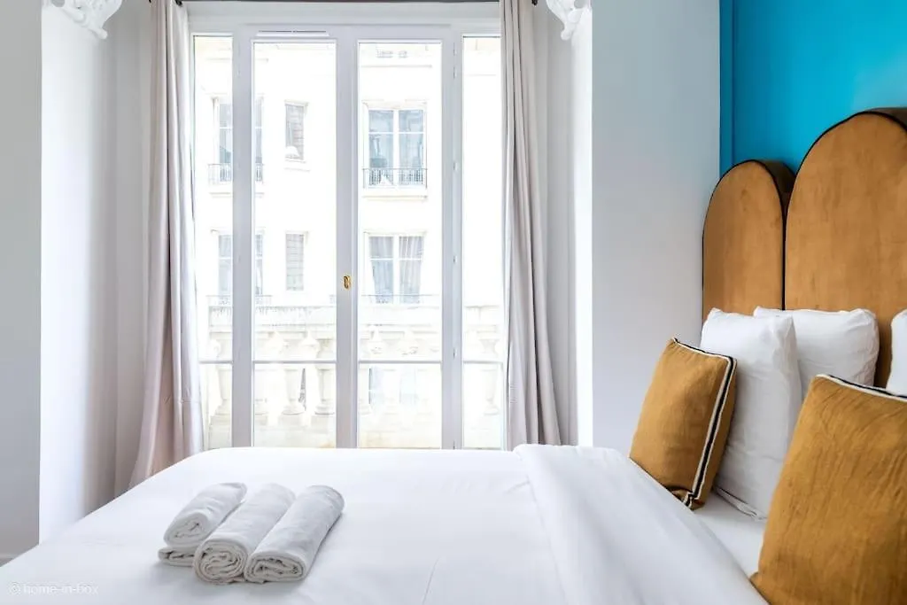 Le Delon - Passy Tour Eiffel A Pied - 5personnes- Climatisation Apartament